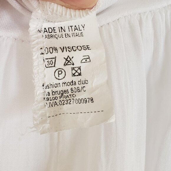 White Flyaway pants with shorts underneath Made in Italy BNWT - Picture 5 of 6